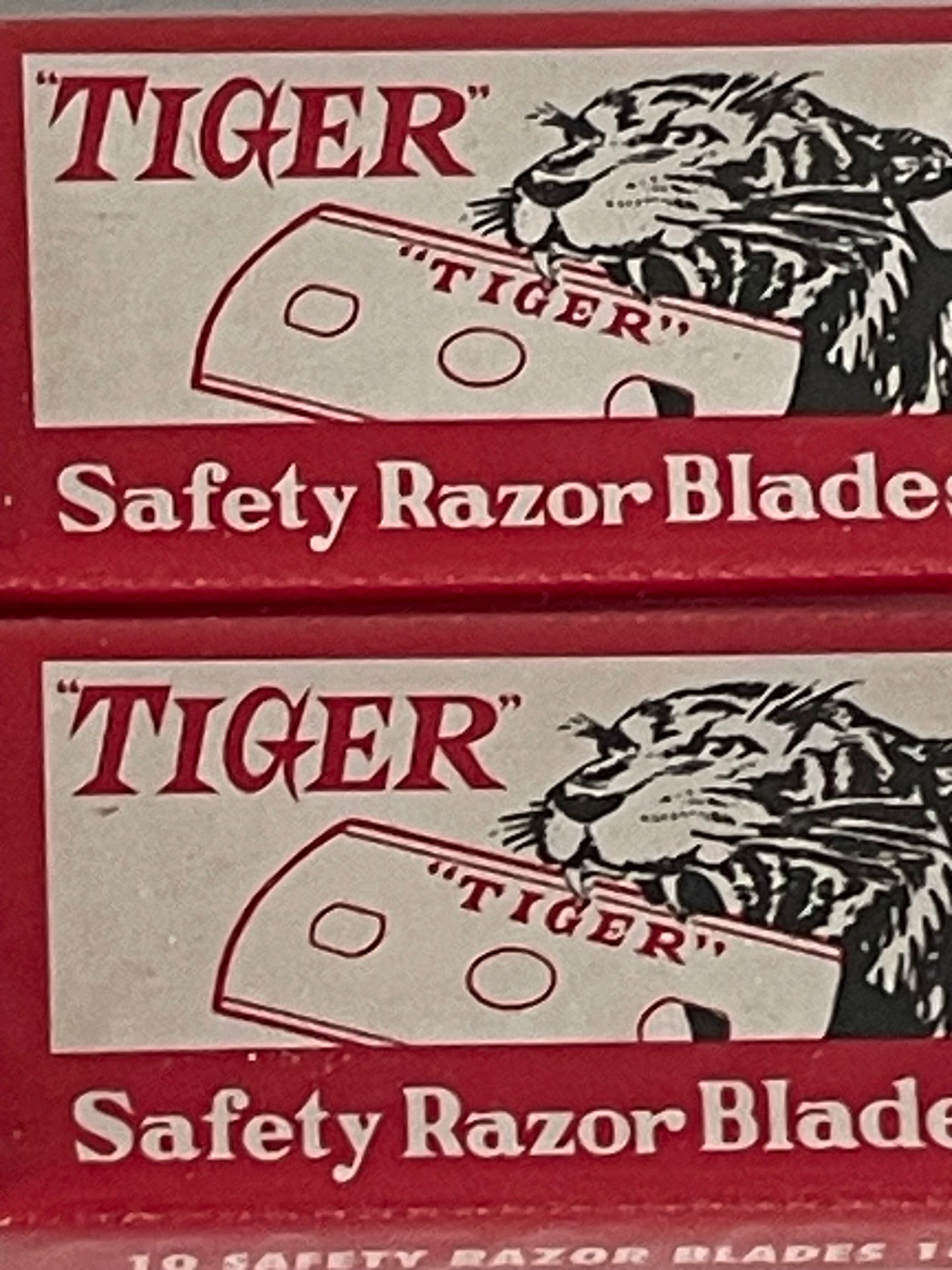 Tiger Razor blade